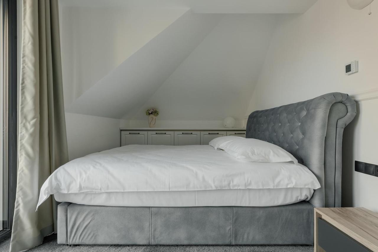 Aparthotel Nest Inn Meteor Клуж-Напока Экстерьер фото