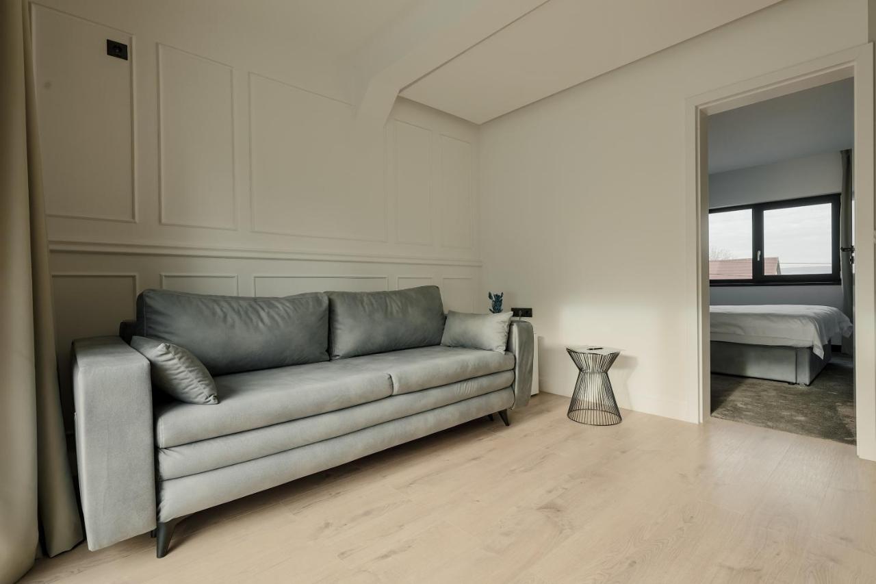 Aparthotel Nest Inn Meteor Клуж-Напока Экстерьер фото