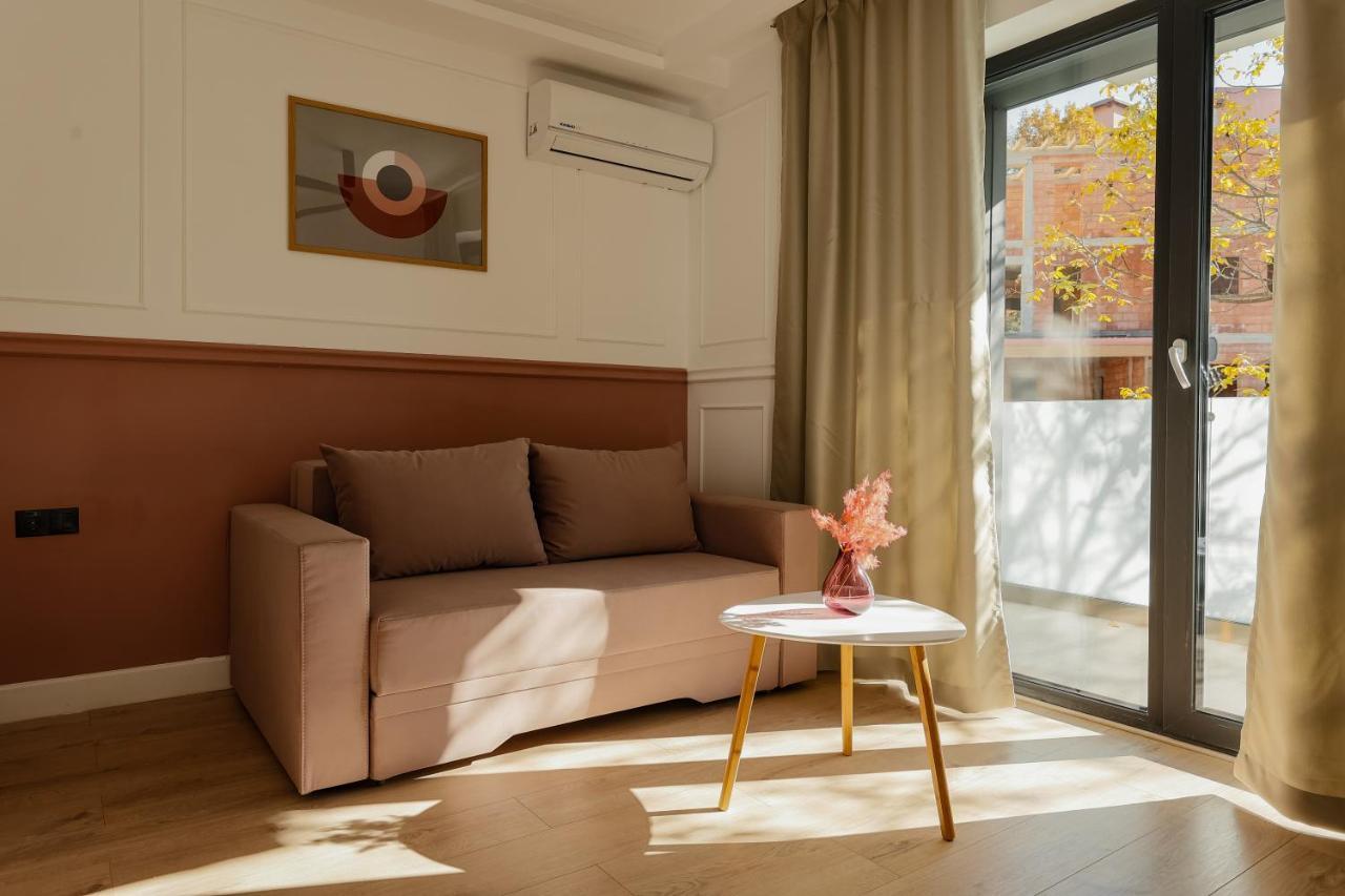 Aparthotel Nest Inn Meteor Клуж-Напока Экстерьер фото